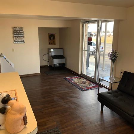 Finn'S Motel Saint James Екстер'єр фото